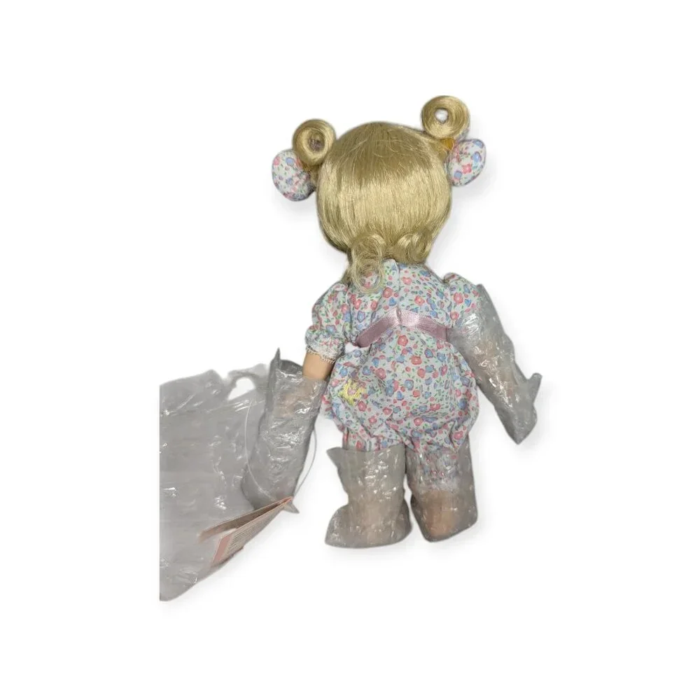 2001 Ashton Drake Precious Moments Foot Prints in the Sand Ceramic Doll NWT 8